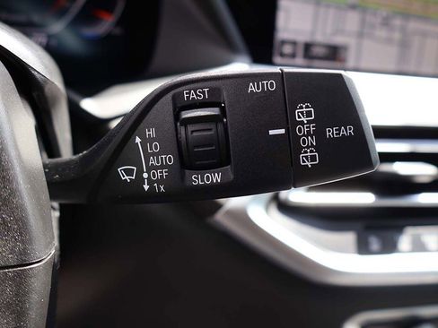 Used 2023 BMW X5 sDrive40i w/ Executive Package image 51