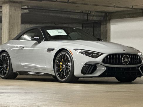 New 2026 Mercedes-Benz SL 63 AMG 4MATIC image 6