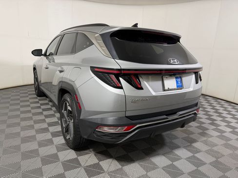 Used 2022 Hyundai Tucson SEL w/ Convenience + Premium Package FWD image 2