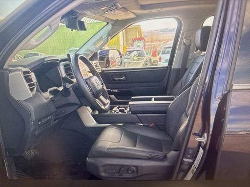 Used 2023 Toyota Tundra Limited image 12