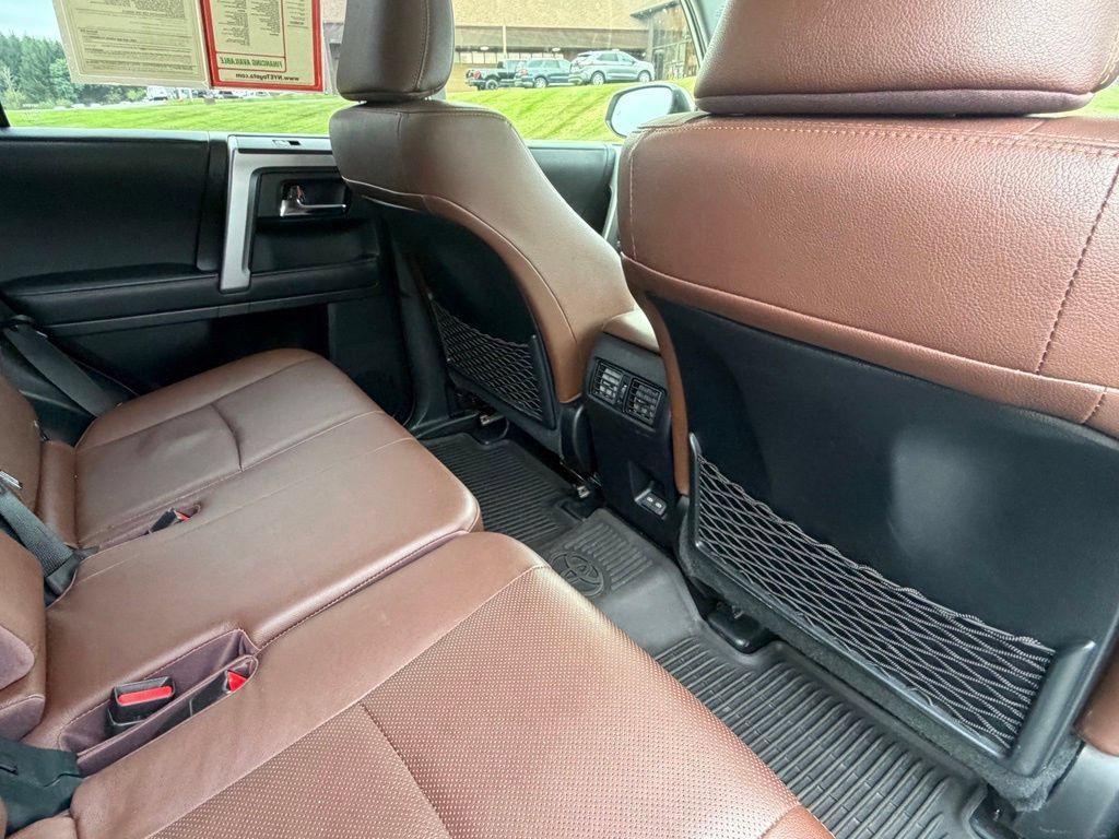 Used 2023 Toyota 4Runner Limited AWD/4WD image 49