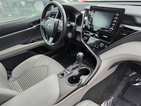 Certified 2023 Toyota Camry SE image 10