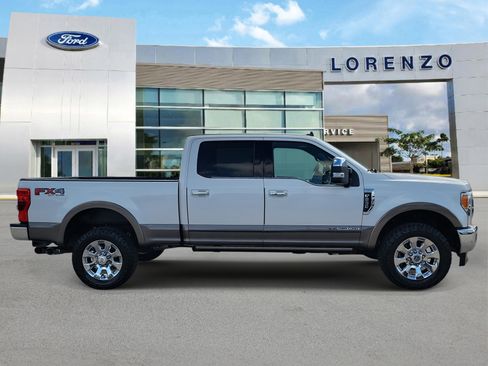 Used 2019 Ford F250 King Ranch w/ King Ranch Ultimate Package image 4