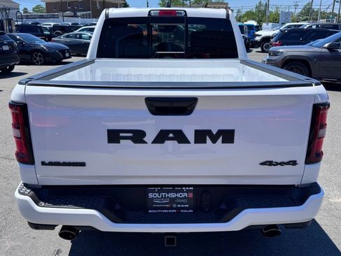 New 2026 RAM 1500 Laramie AWD/4WD image 7