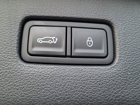 Used 2025 Genesis GV80 2.5T Standard image 36