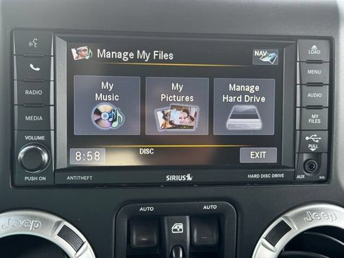 Used 2013 Jeep Wrangler Unlimited Rubicon w/ Connectivity Group AWD/4WD image 31