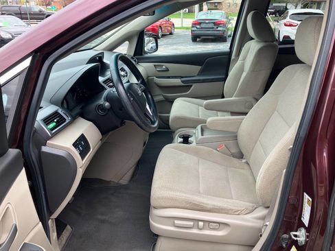 Used 2011 Honda Odyssey EX image 10