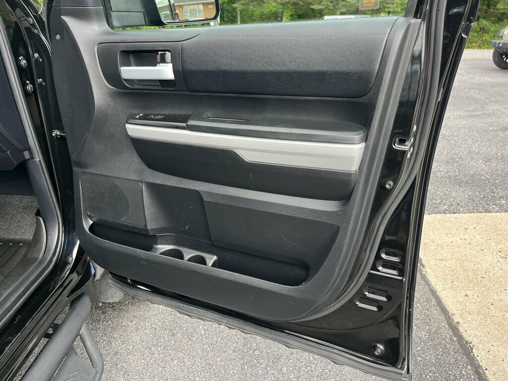 Used 2019 Toyota Tundra SR5 AWD/4WD image 35