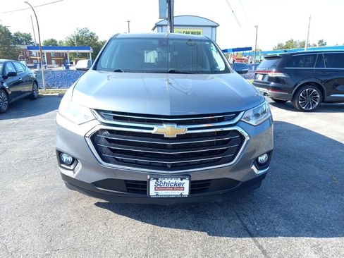 Used 2020 Chevrolet Traverse LT w/ LT Premium Package AWD/4WD image 4