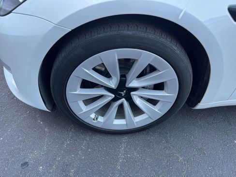Used 2023 Tesla Model 3 Standard Range RWD image 10