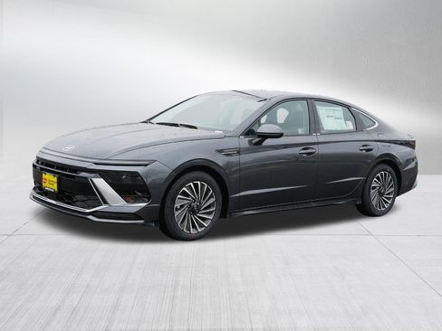 New 2026 Hyundai Sonata SEL image 2
