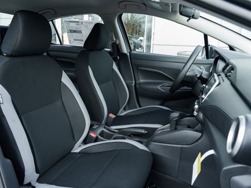 New 2025 Nissan Versa S image 24