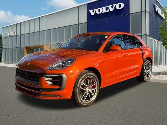 Used 2024 Porsche Macan S AWD/4WD image 1