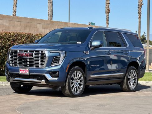 New 2026 GMC Yukon Denali w/ Denali Reserve Package AWD/4WD image 8