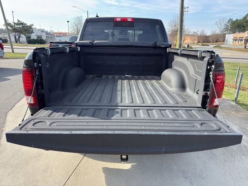 Used 2019 RAM 1500 Classic Warlock w/ Electronics Group image 9