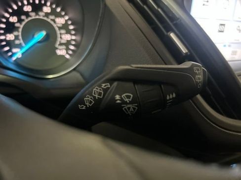 Used 2019 Ford Escape SEL AWD/4WD image 18