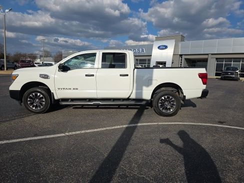 Used 2019 Nissan Titan S w/ S Utility Package image 6