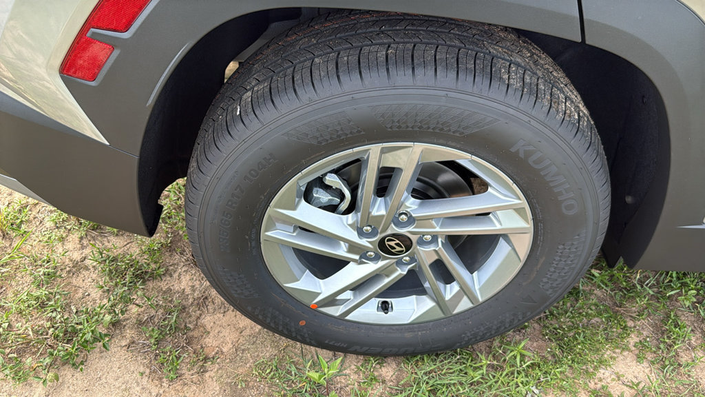New 2026 Hyundai Tucson SE FWD image 9