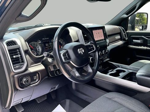 Used 2023 RAM 2500 Big Horn w/ Night Edition AWD/4WD image 18