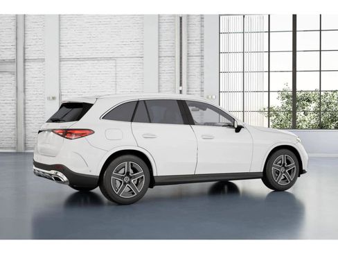 New 2026 Mercedes-Benz GLC 300 4MATIC image 17