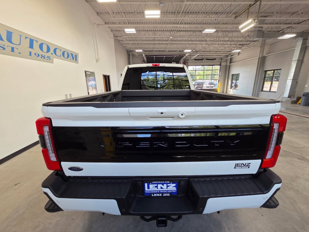 Used 2025 Ford F250 Platinum AWD/4WD image 6