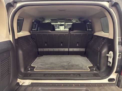 Used 2008 HUMMER H3 Luxury image 30