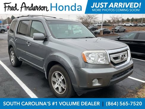 Used 2009 Honda Pilot Touring image 1