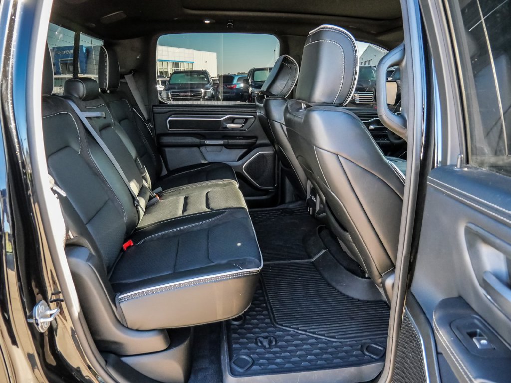 Used 2025 RAM 1500 Laramie w/ Sport Appearance Package AWD/4WD image 23