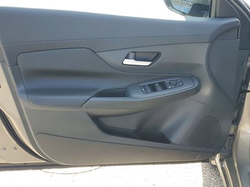 New 2026 Nissan Sentra SV w/ SV Convenience Package FWD image 8