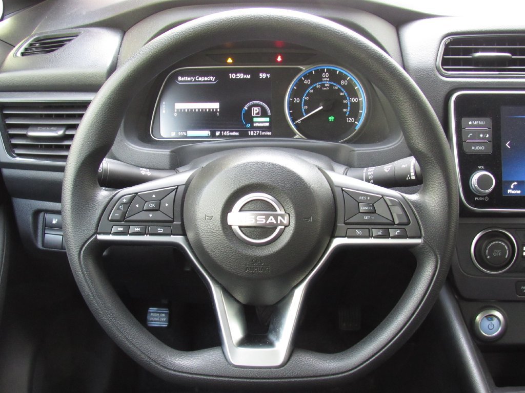 Used 2025 Nissan Leaf S FWD image 21