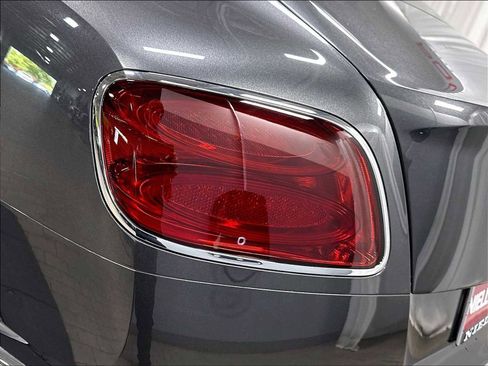 Used 2017 Bentley Continental GT AWD/4WD image 33