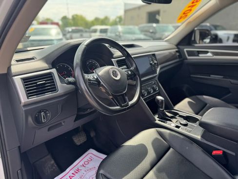 Used 2018 Volkswagen Atlas SE AWD/4WD image 14