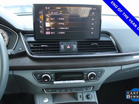 Used 2024 Audi Q5 2.0T Prestige w/ Prestige Package image 17
