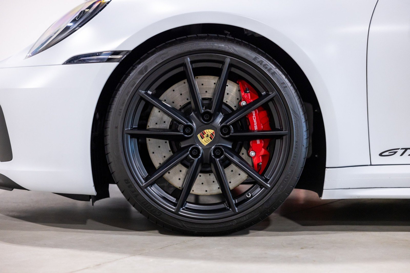 Used 2023 Porsche 911 Carrera GTS w/ Premium Package RWD image 18