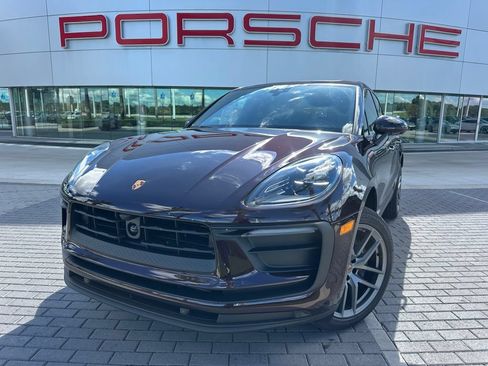 Used 2026 Porsche Macan AWD/4WD image 1