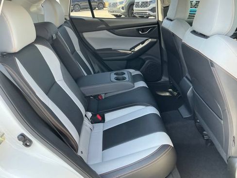 Used 2019 Subaru Crosstrek 2.0i Limited w/ Moonroof Package w/Navigation AWD/4WD image 17