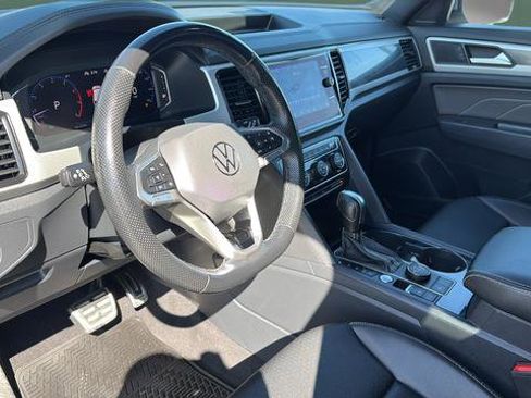 Used 2021 Volkswagen Atlas Cross Sport SEL R-Line image 26
