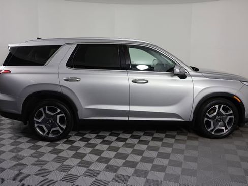 Used 2024 Hyundai Palisade SEL image 9