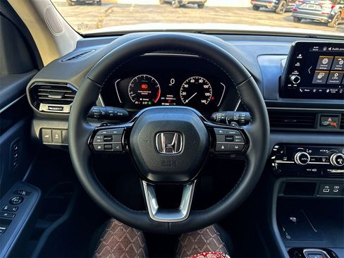 New 2025 Honda Pilot EX-L image 14