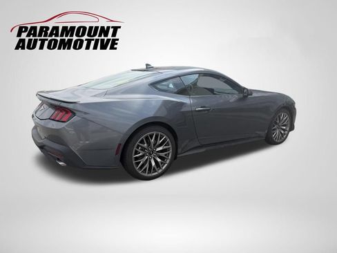 Used 2026 Ford Mustang Premium RWD image 6