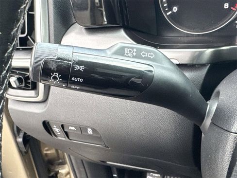 Used 2021 Kia Sorento S w/ Panoramic Sunroof Package image 24