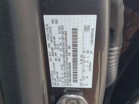 Certified 2025 Ford Escape ST-Line Select AWD/4WD image 31