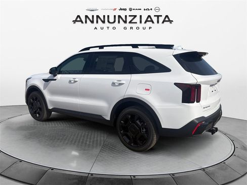 New 2026 Kia Sorento X-Line EX image 3