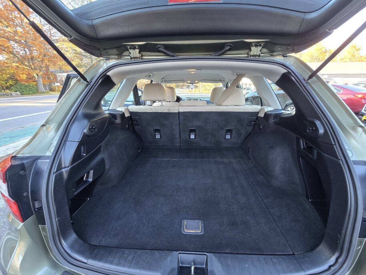Used 2016 Subaru Outback 2.5i AWD/4WD image 18