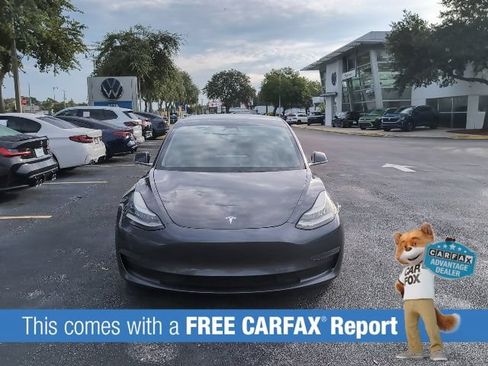 Used 2018 Tesla Model 3 Long Range AWD/4WD image 2