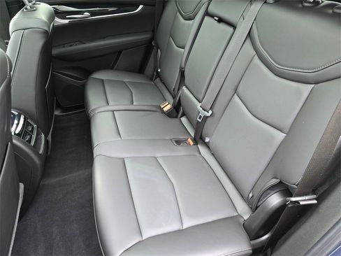 Used 2025 Cadillac XT5 Premium Luxury w/ Technology Package image 19