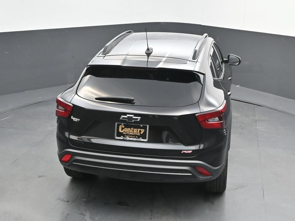 Used 2025 Chevrolet Trax RS w/ Driver Confidence Package FWD image 37