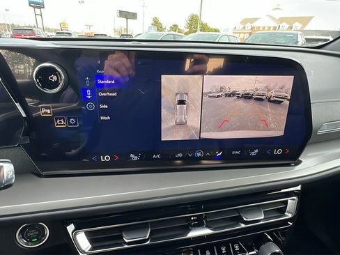 New 2026 Chevrolet Traverse LT w/ Driver Confidence Package image 25