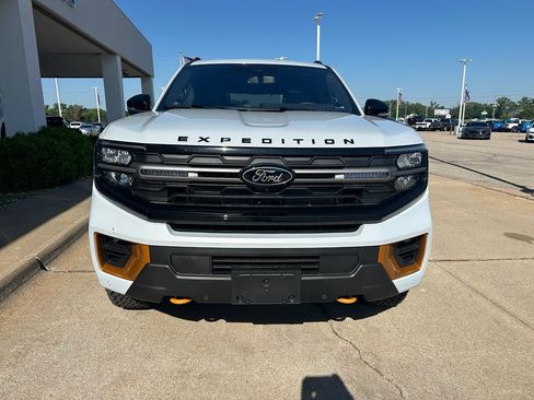 New 2025 Ford Expedition Tremor AWD/4WD image 8