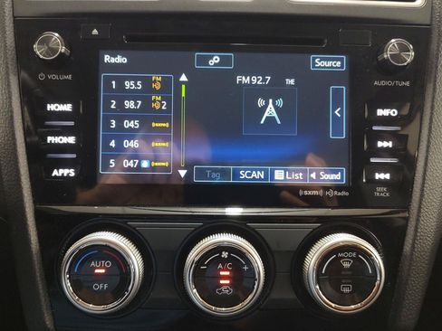 Used 2018 Subaru Forester 2.5i Premium AWD/4WD image 7